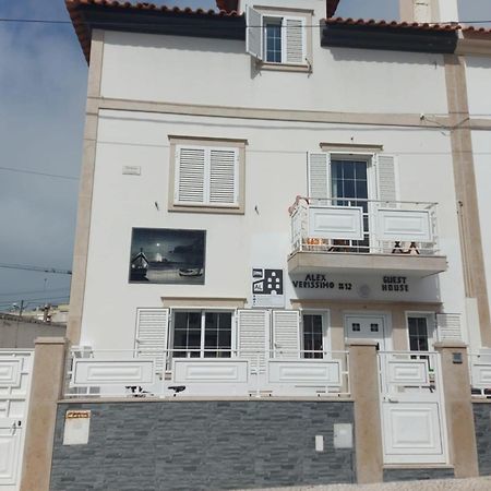 Guesthouse, Ap Verissimo Назаре Екстер'єр фото